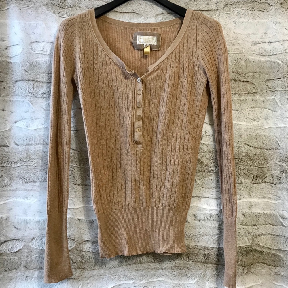 American Eagle AE Long Sleeve Shirt